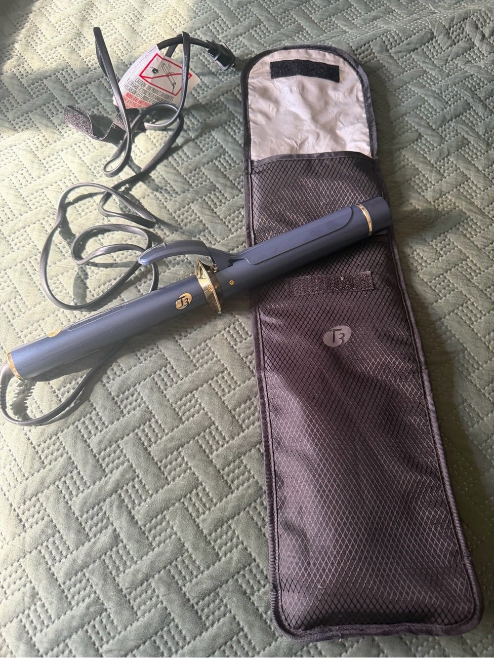 T3 blue and gold 1 in curling iron with heat protection case